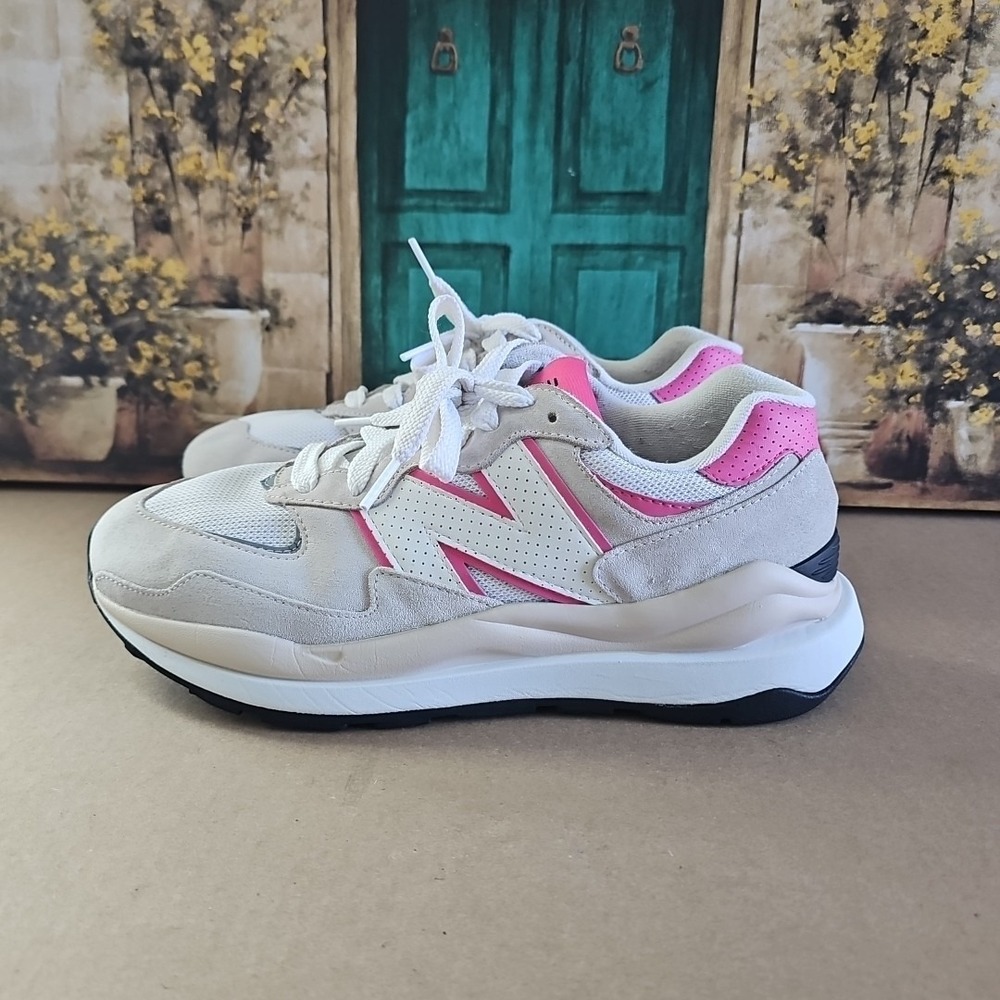 New Balance 57/40 'Sage Bleached Lime Glow" Women'‎ Pink Women's Size 11.5 B